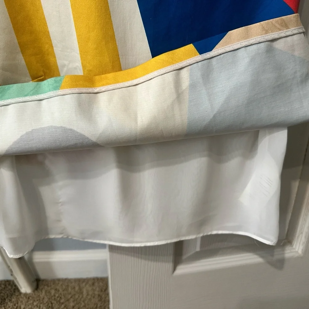 Alice & Olivia Giana Multicolor Crop Top. Size 8. - Picture 4 of 5